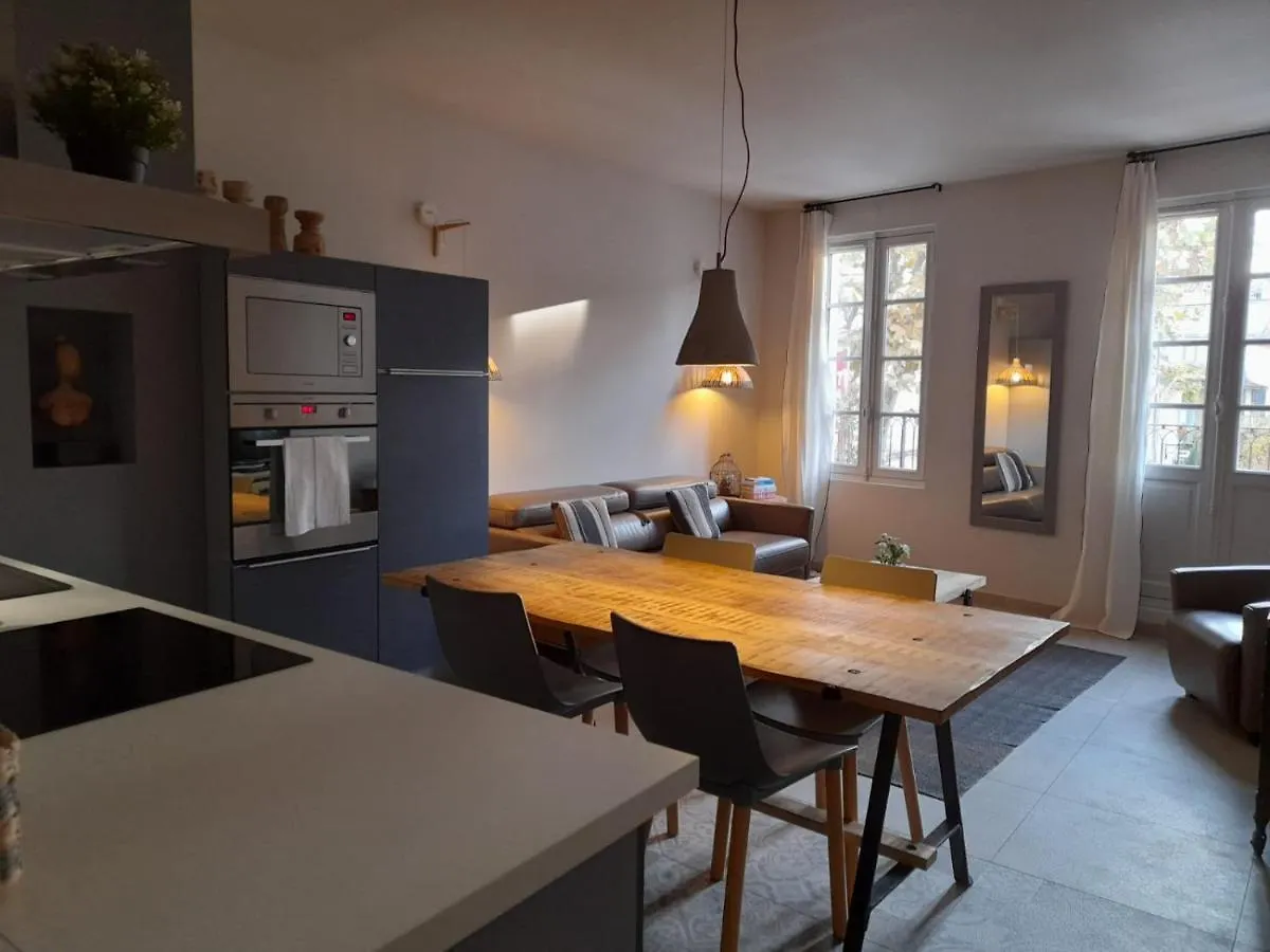 Apparts Et Lofts Bistrot Des Alpilles Saint-Rémy-de-Provence 0*,  Francia